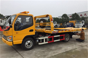 皇姑区哪里有拖车服务